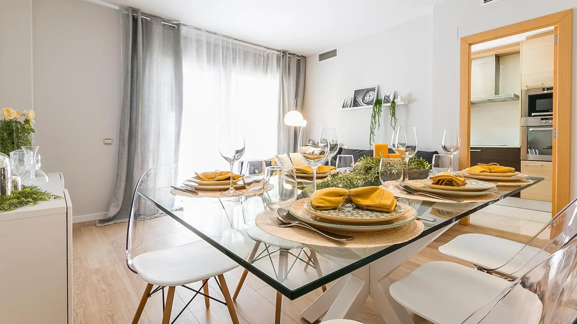 Top Family Apartment By Lofties Terrassa 0*,